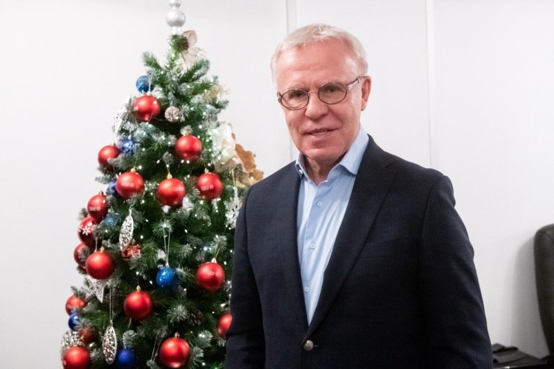 Поздравление с Новым годом от депутата Государственной думы РФ Вячеслава Фетисова