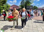 В День памяти и скорьи депутаты Совета депутатов приняли участие в памятных акциях