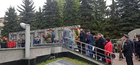 Депутаты Совета депутатов почтили память павших в годы Великой Отечественной войны