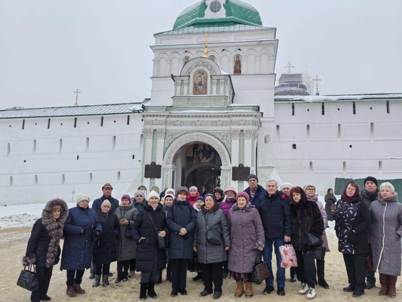 Домодедовские долголеты побывали на экскурсии в Сергиевом Посаде