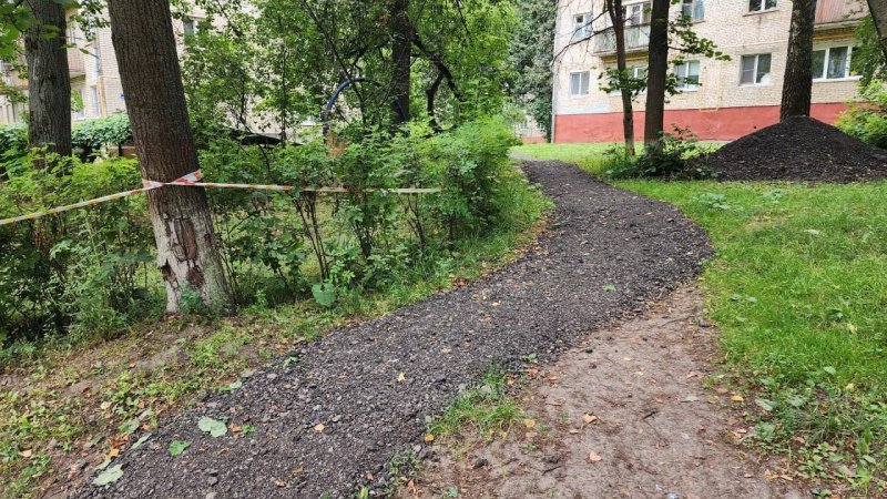 В микрорайоне Авиационный начинается строительство новой пешеходной дорожки