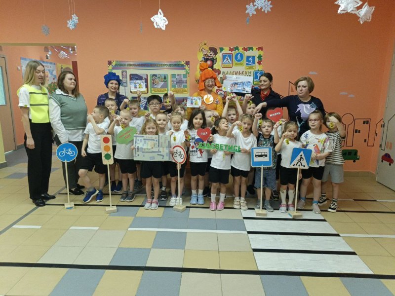 Сотрудники Госавтоинспекции по г.о. Домодедово принимают активное участие в родительских собраниях